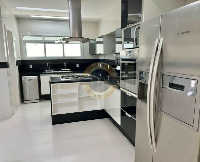 Casa Espetacular no Del Lago – 5 Suítes, Home Cinema e Área Gourmet na Barra