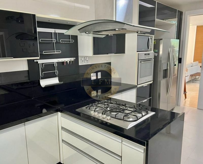 Casa Espetacular no Del Lago – 5 Suítes, Home Cinema e Área Gourmet na Barra